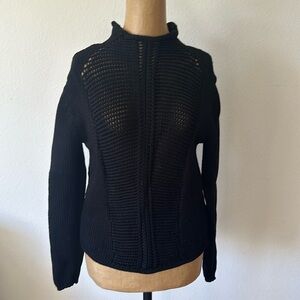 Helmut Lang sz S black knit sweater detailed weave
viscose/polymide great cond
